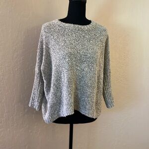 Forever 21 Gray Crew Neck Sweater